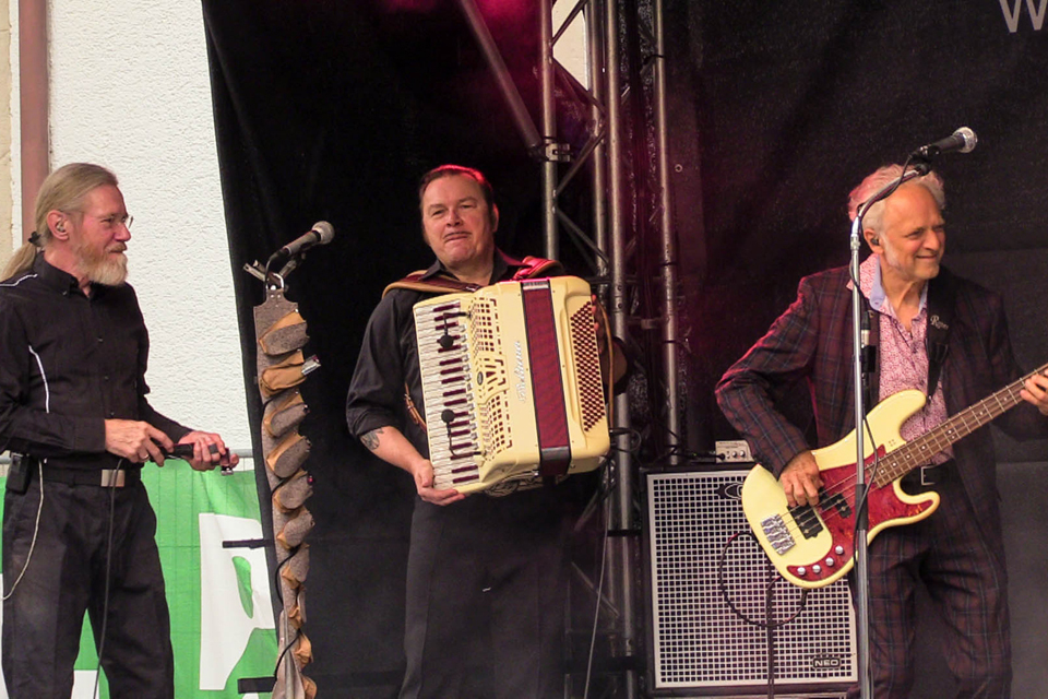 HISS auf dem Backnanger Stra&szlig;enfest